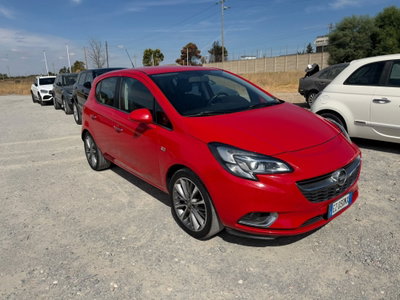Opel Corsa 1.4 90CV 5 porte Cosmo usata