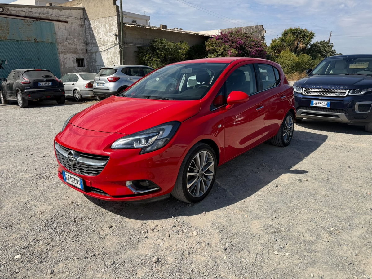 Opel Corsa 1.4 90CV 5 porte Cosmo (3)