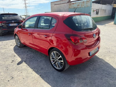 Opel Corsa 1.4 90CV 5 porte Cosmo (5)