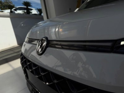 Volkswagen T-Roc 1.5 etsi R-Line 150cv dsg (10)