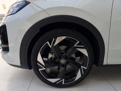 Volkswagen T-Roc 1.5 etsi R-Line 150cv dsg (13)