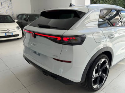 Volkswagen T-Roc 1.5 etsi R-Line 150cv dsg (18)