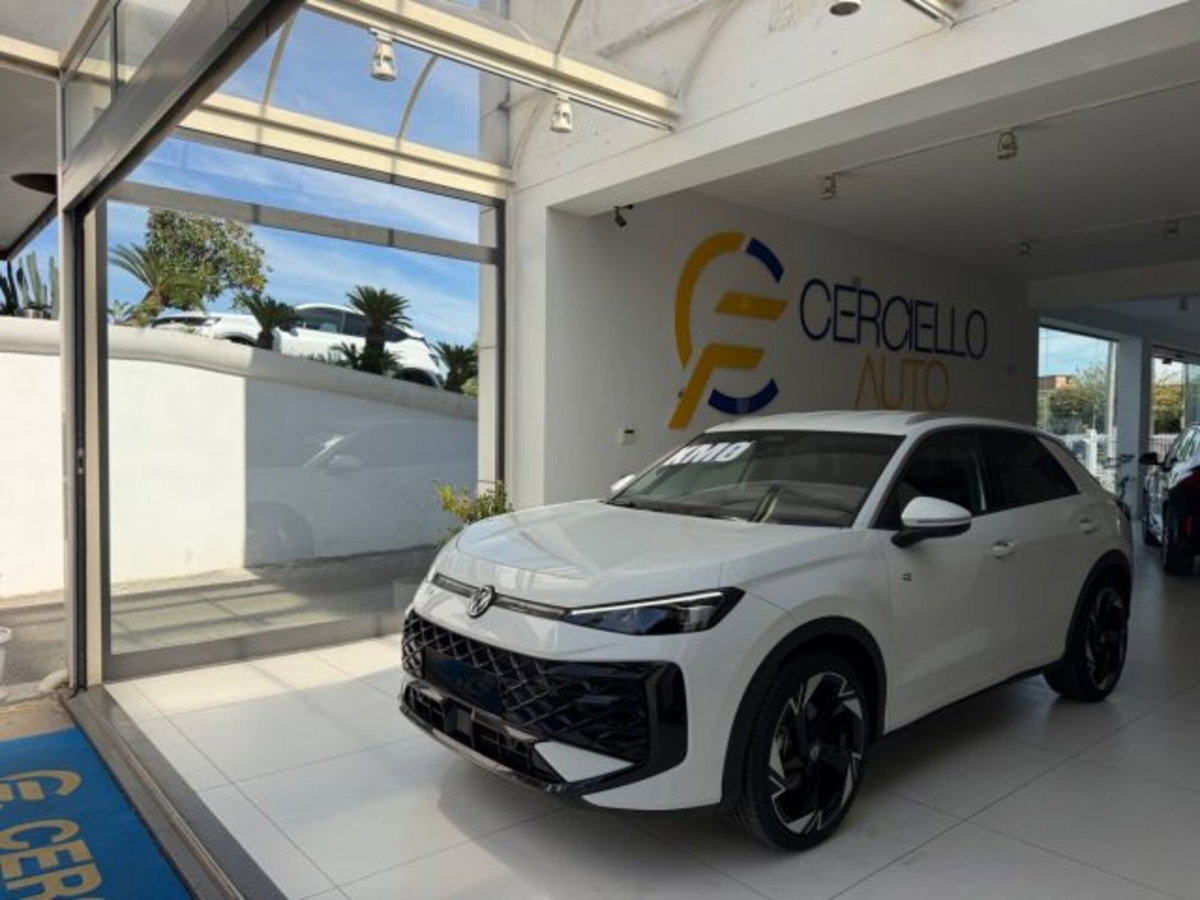 Volkswagen T-Roc 1.5 etsi R-Line 150cv dsg (2)