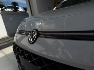 Volkswagen T-Roc 1.5 etsi R-Line 150cv dsg (5)