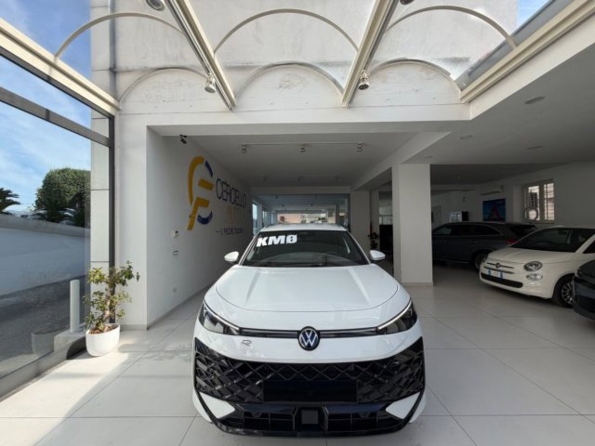 Volkswagen T-Roc 1.5 etsi R-Line 150cv dsg (9)