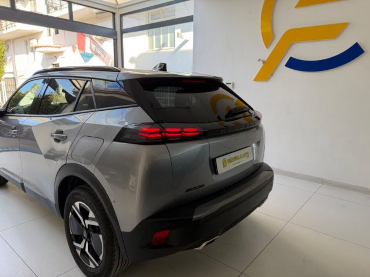 Peugeot 2008 PureTech 130 S&S EAT8 Allure Pack (11)