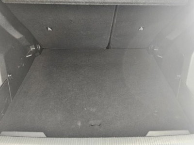 Peugeot 2008 PureTech 100 S&S Active (13)