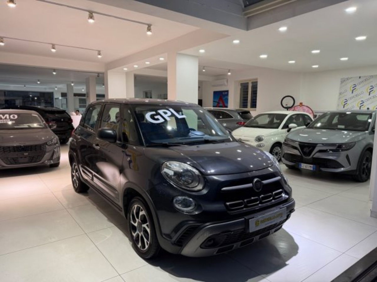 Fiat 500L 1.4 95 CV City Cross (3)