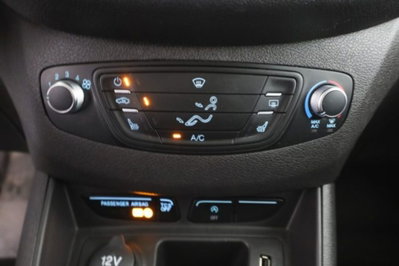 Ford Transit Courier 1.5 TDCi 100CV  Trend (14)