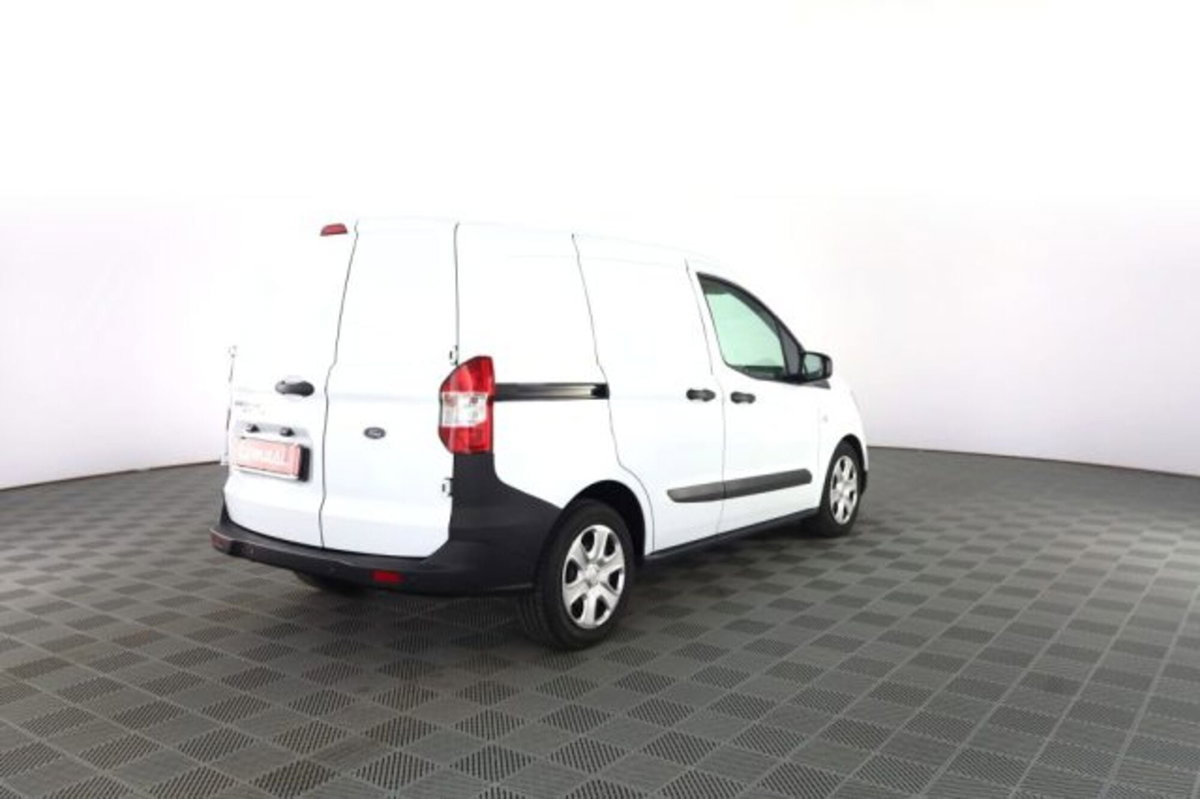 Ford Transit Courier 1.5 TDCi 100CV  Trend (5)