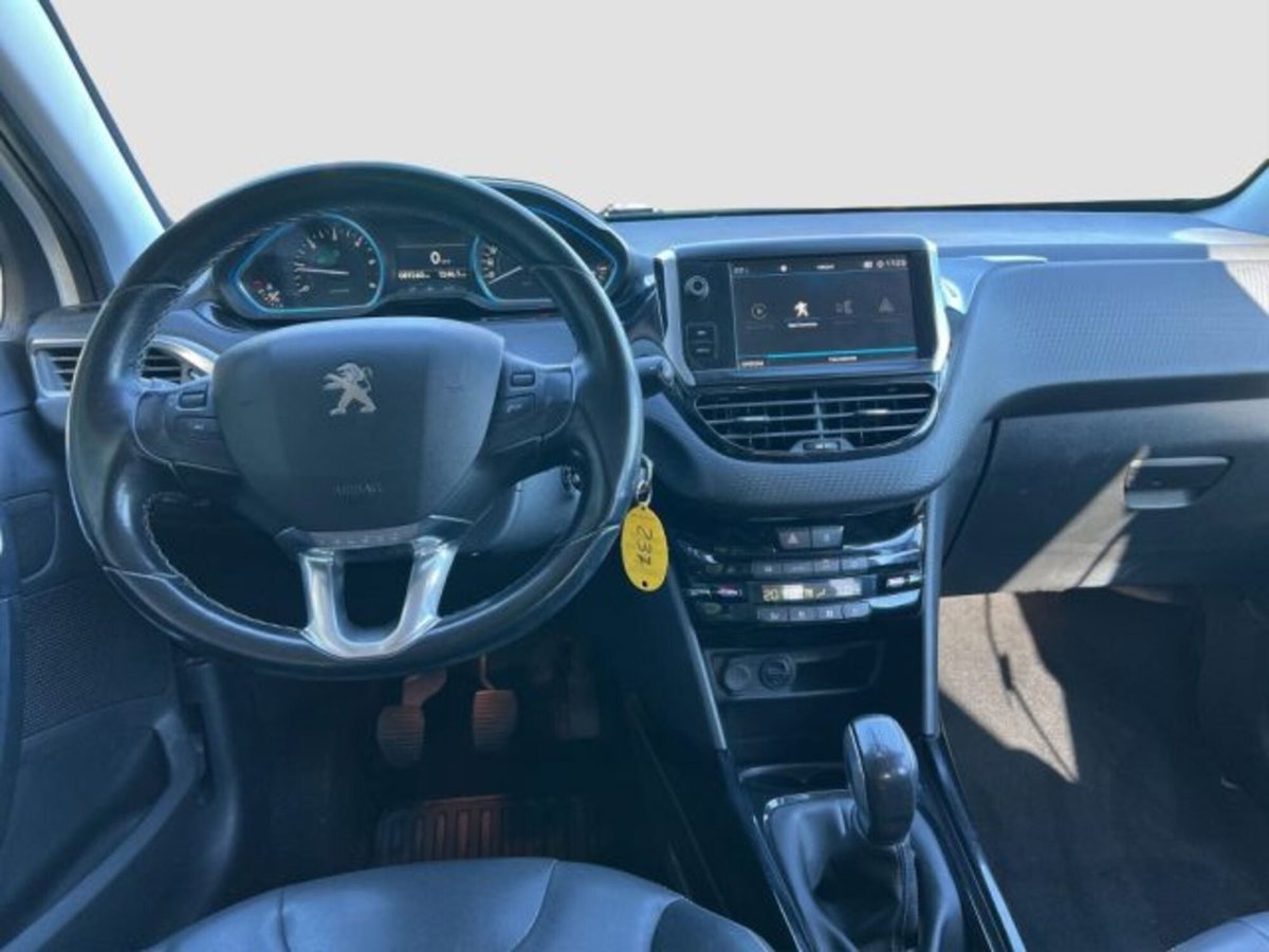 Peugeot 2008 100 Allure (11)