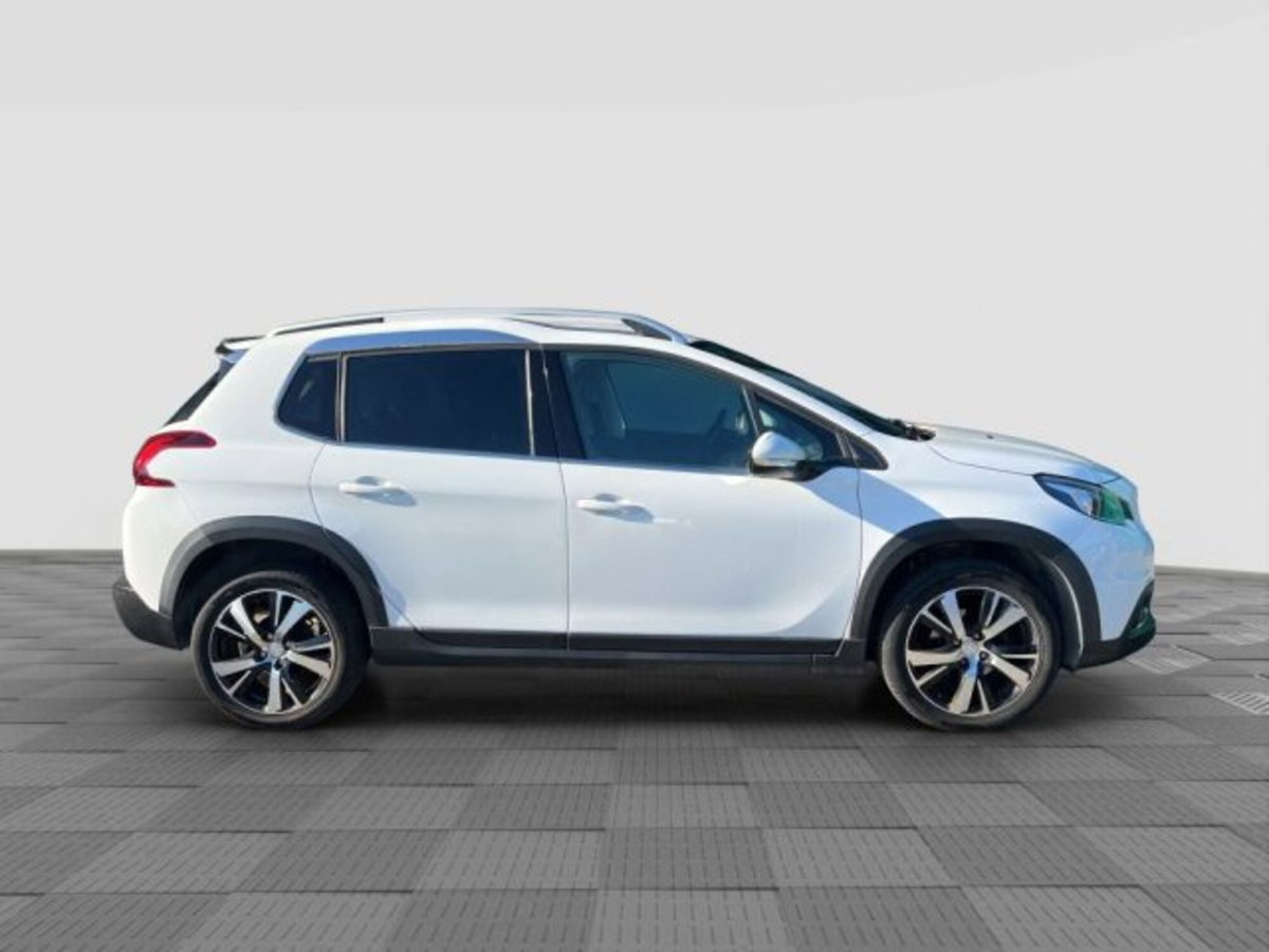 Peugeot 2008 100 Allure (6)