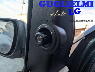 Ford Fiesta 1.4 TDCi 5p. Ghia (11)