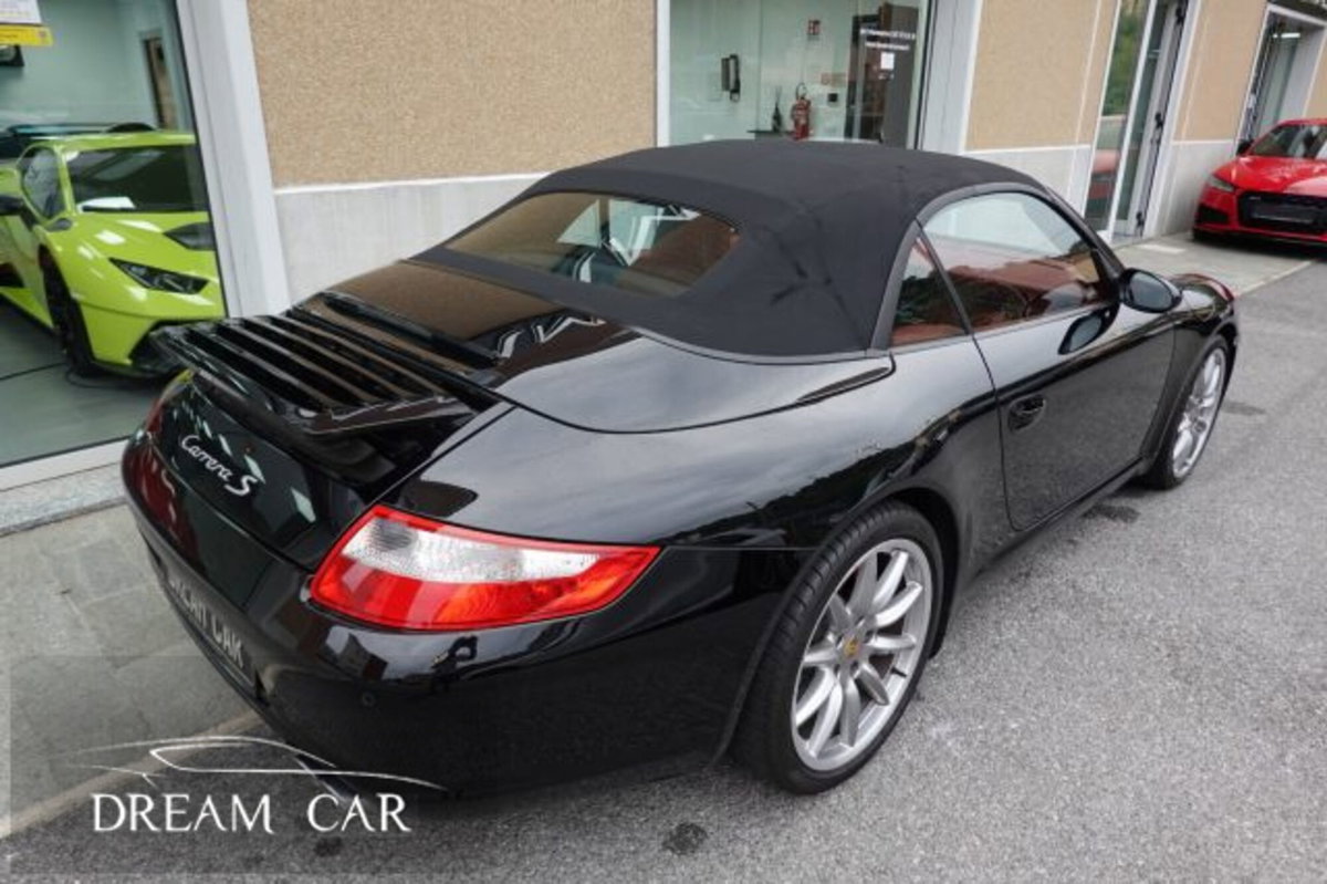 Porsche 911 Cabrio Carrera S (6)