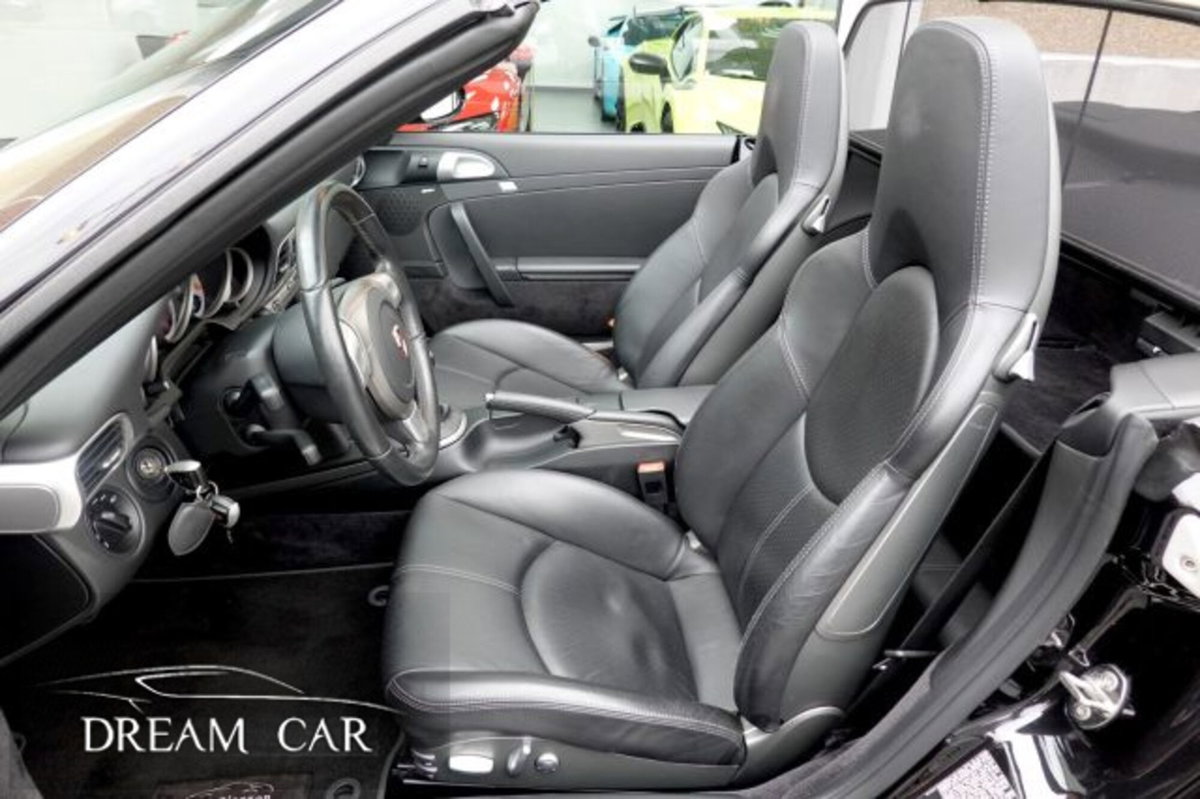 Porsche 911 Cabrio Carrera 4S (10)