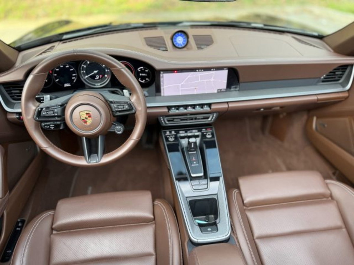 Porsche 911 Cabrio Cabrio 3.0 Carrera 4S (8)