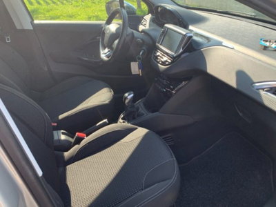 Peugeot 208 82 5p. GPL Allure (9)