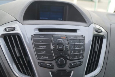 Ford Tourneo Custom 300 2.2 TDCi 155CV PL Trend (12)