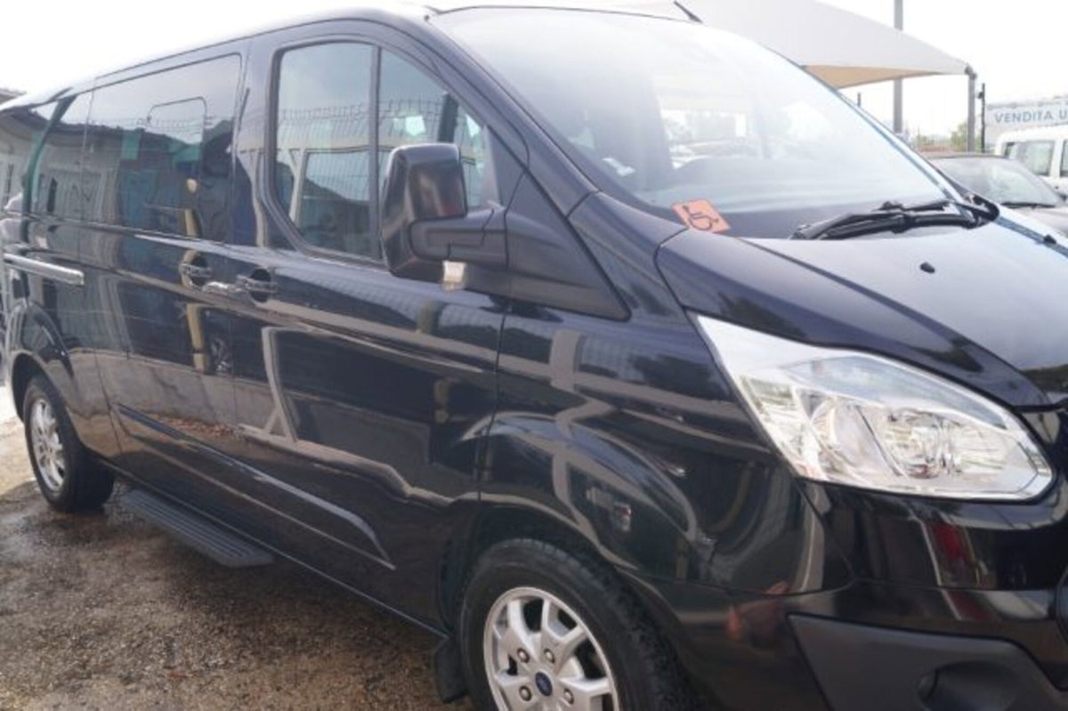Ford Tourneo Custom 300 2.2 TDCi 155CV PL Trend (3)