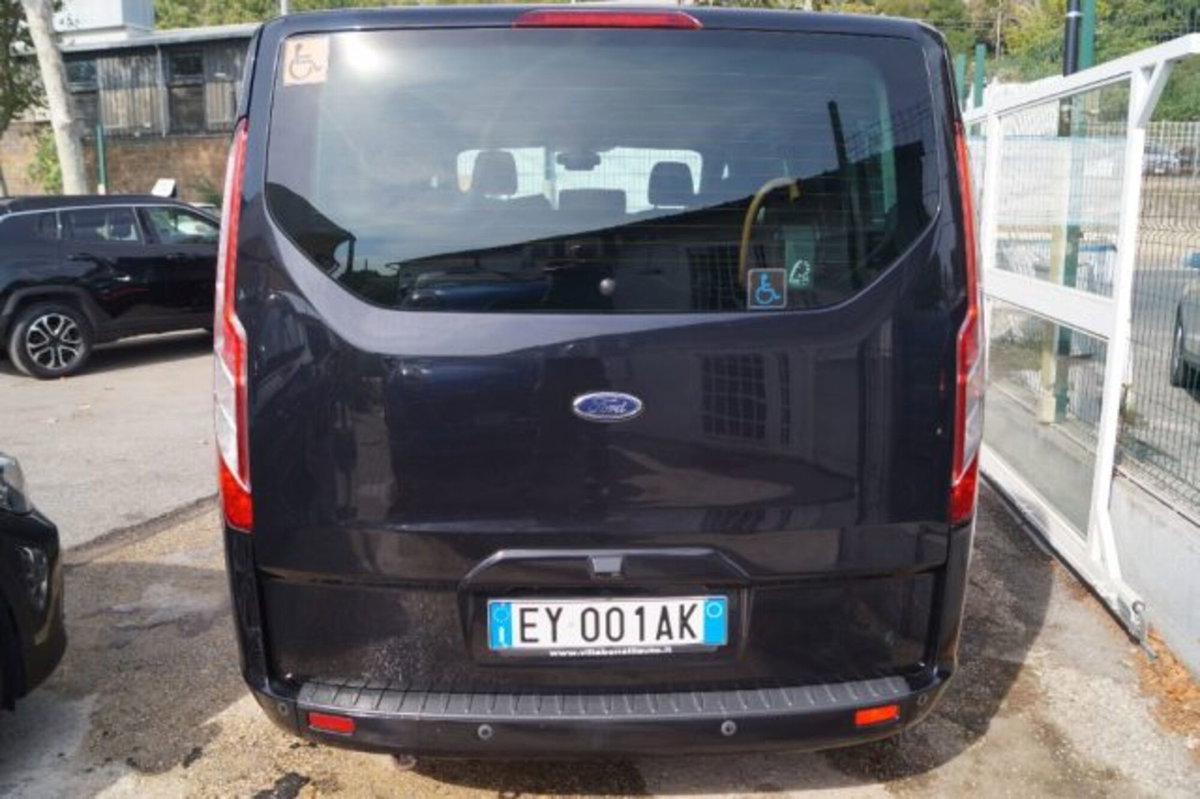 Ford Tourneo Custom 300 2.2 TDCi 155CV PL Trend (5)