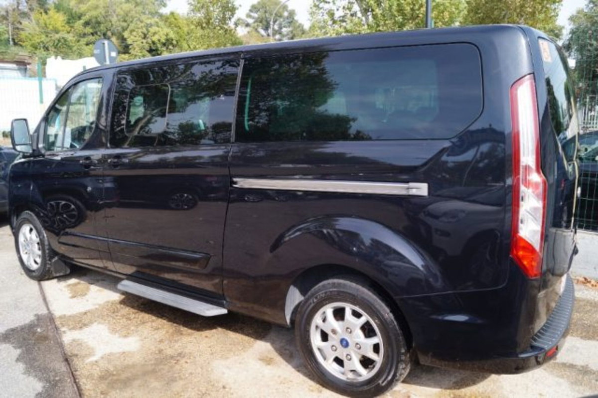 Ford Tourneo Custom 300 2.2 TDCi 155CV PL Trend (6)