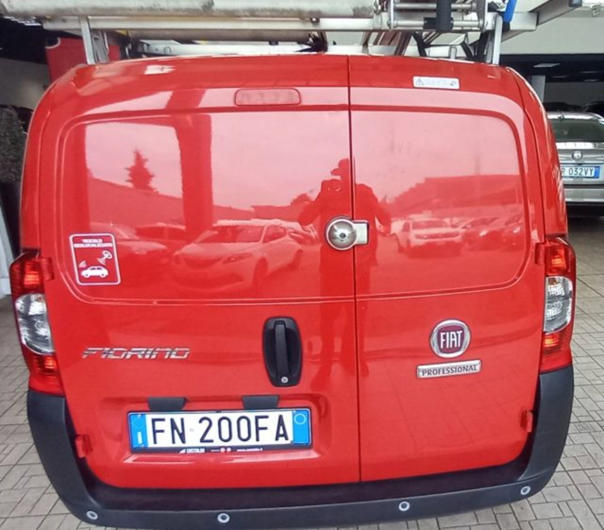Fiat Fiorino Furgone cargo 1.3 mjt 95cv Adventure (4)