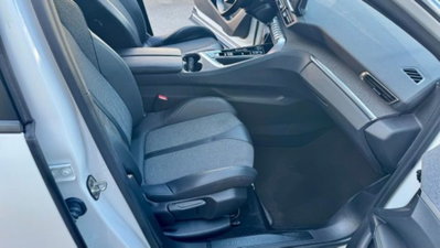Peugeot 3008 BlueHDi 130 S&S EAT8 Allure Pack (11)