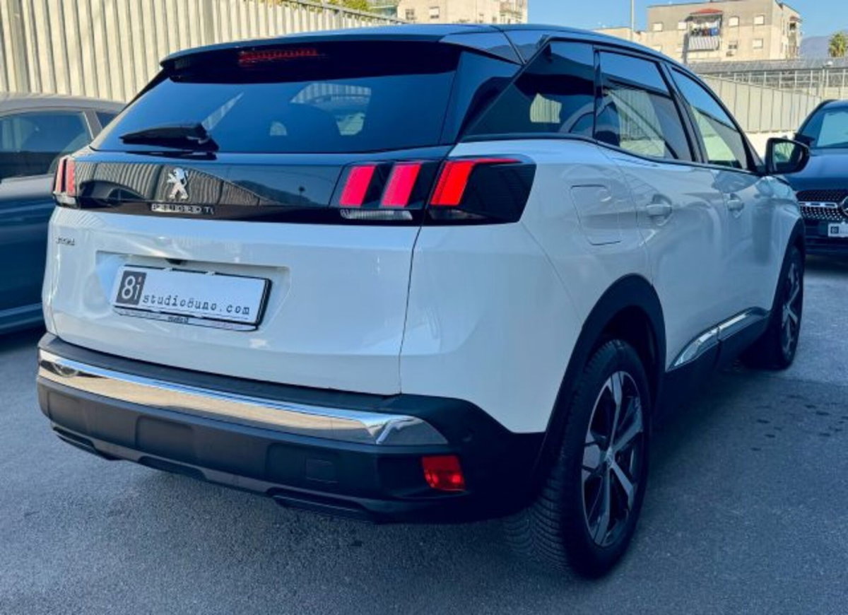 Peugeot 3008 BlueHDi 130 S&S EAT8 Allure Pack (4)