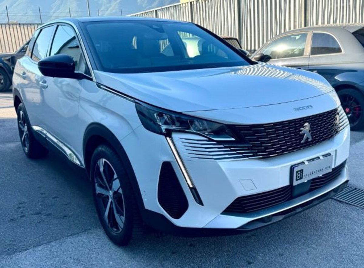 Peugeot 3008 BlueHDi 130 S&S EAT8 Allure Pack (5)