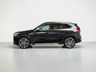 BMW X1 sdrive18d X-Line auto (3)