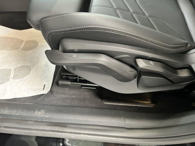 BMW X1 sdrive18d X-Line auto (9)