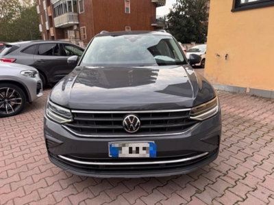 Volkswagen Tiguan 2.0 TDI 150 CV SCR DSG 4MOTION Life (2)