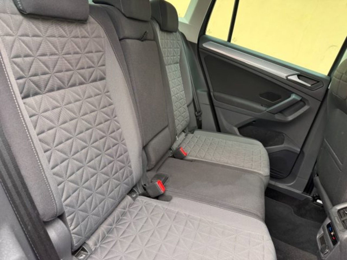 Volkswagen Tiguan 2.0 TDI 150 CV SCR DSG 4MOTION Life (8)
