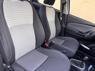 Toyota Yaris 1.5 5 porte Active (13)