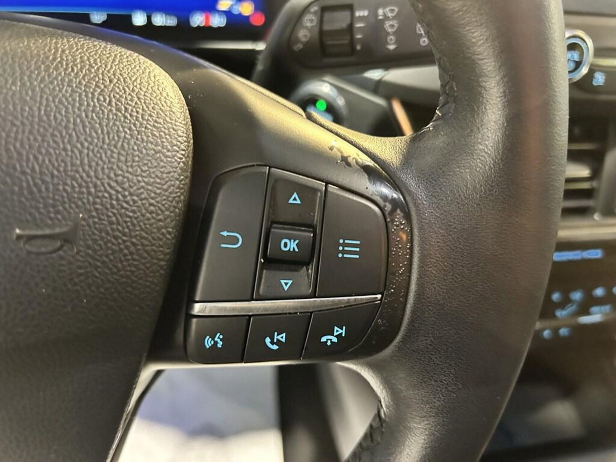 Ford Focus 1.0 EcoBoost Hybrid 155 CV 5p. Active X (13)