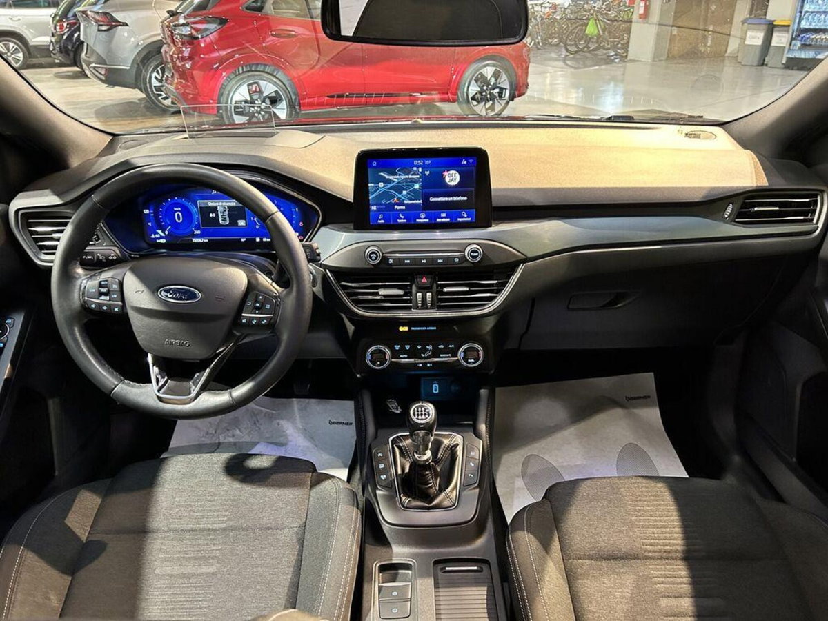 Ford Focus 1.0 EcoBoost Hybrid 155 CV 5p. Active X (9)