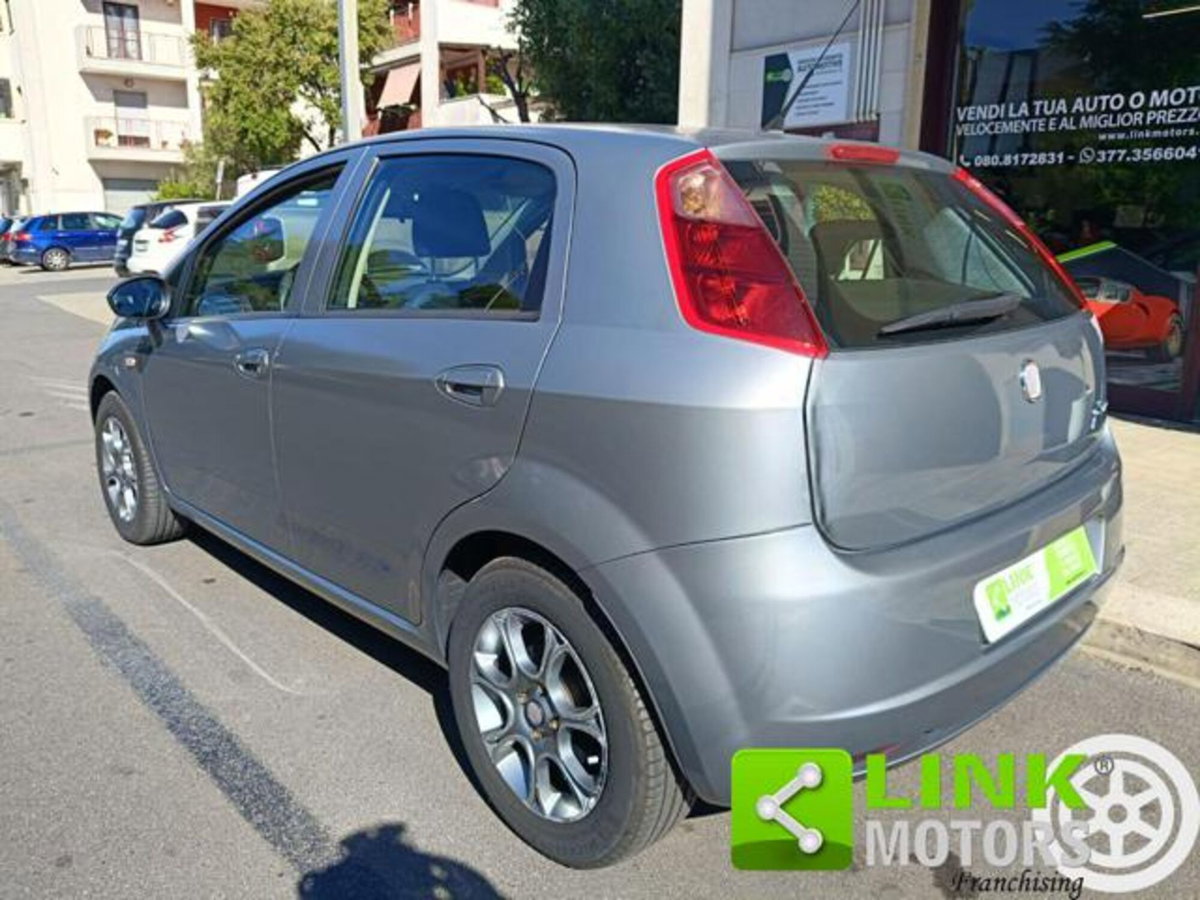 Fiat Grande Punto 1.3MJT 75 5p.Van Active 4pt (2)
