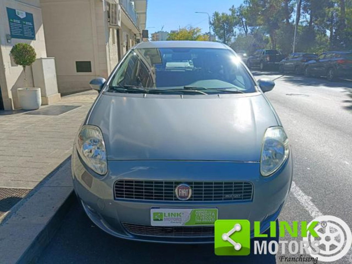 Fiat Grande Punto 1.3MJT 75 5p.Van Active 4pt (5)
