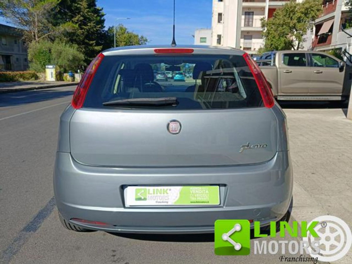 Fiat Grande Punto 1.3MJT 75 5p.Van Active 4pt (7)