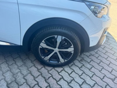 Peugeot 3008 PureTech Turbo 130 S&S EAT8 Allure (8)