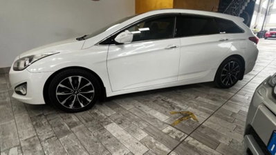 Hyundai i40 1.7 CRDi 136CV Aut. Style (3)