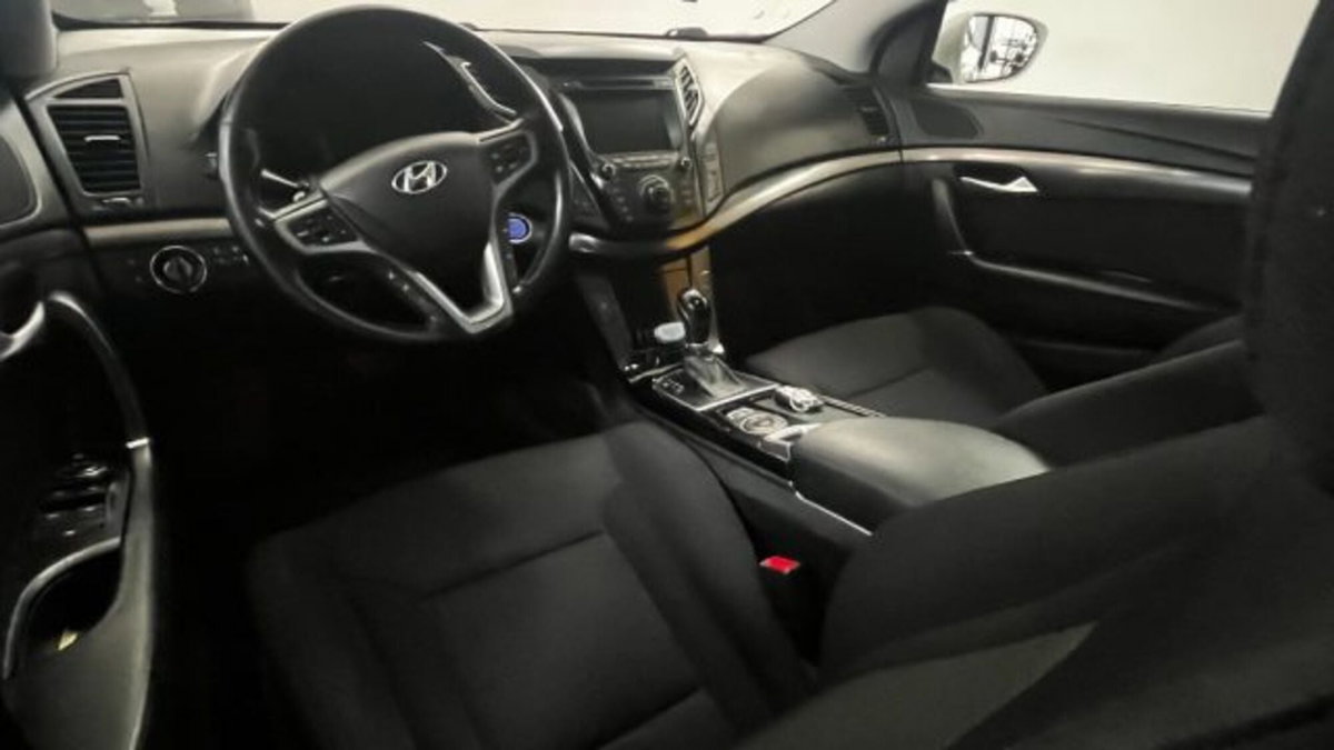 Hyundai i40 1.7 CRDi 136CV Aut. Style (8)