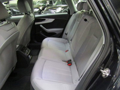 Audi A4 Avant 2.0 TDI 150 CV ultra Business (11)