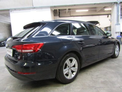 Audi A4 Avant 2.0 TDI 150 CV ultra Business (5)