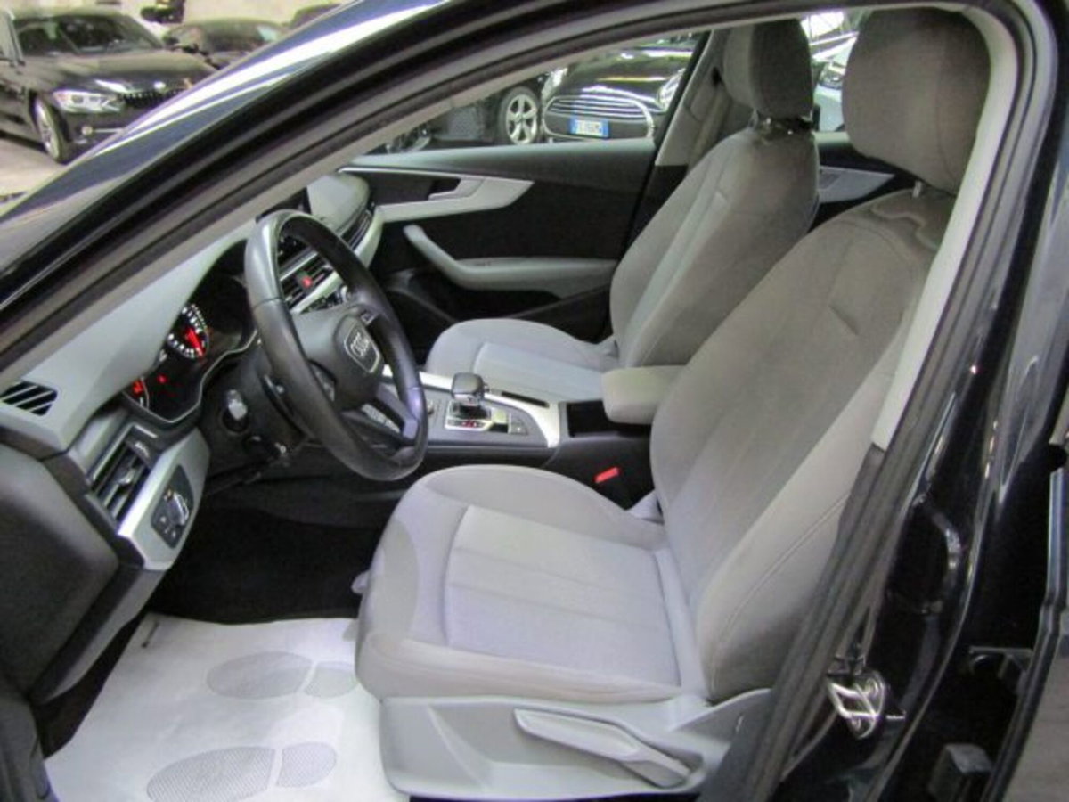 Audi A4 Avant 2.0 TDI 150 CV ultra Business (9)