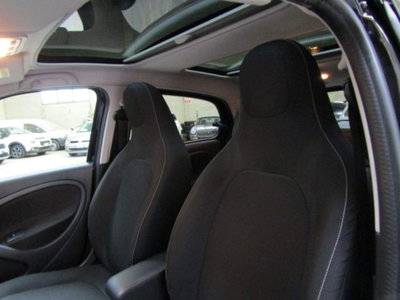smart forfour forfour 70 1.0 twinamic Brabus Style (11)