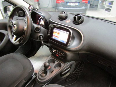 smart forfour forfour 70 1.0 twinamic Brabus Style (16)