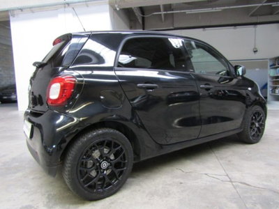 smart forfour forfour 70 1.0 twinamic Brabus Style (5)