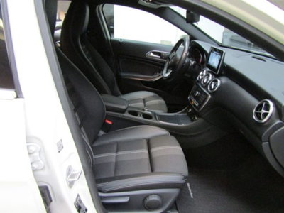 Mercedes-Benz Classe A 180 Sport (15)