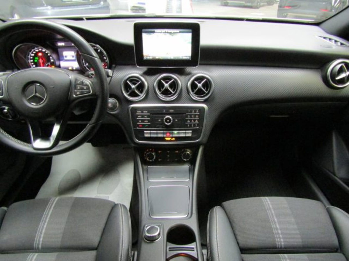Mercedes-Benz Classe A 180 Sport (19)